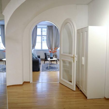 City Center Apartment Viena Exterior foto